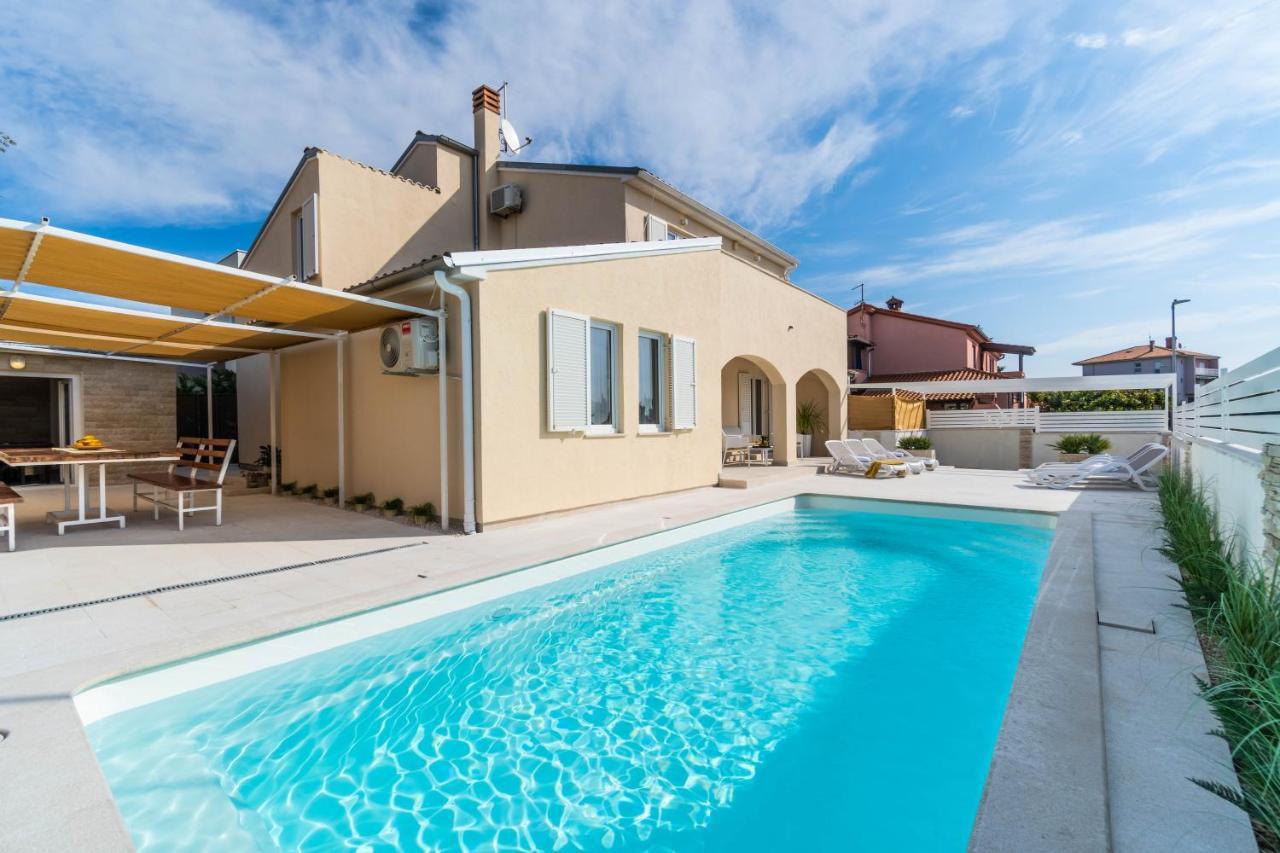 Villa Ostone Póla Kültér fotó